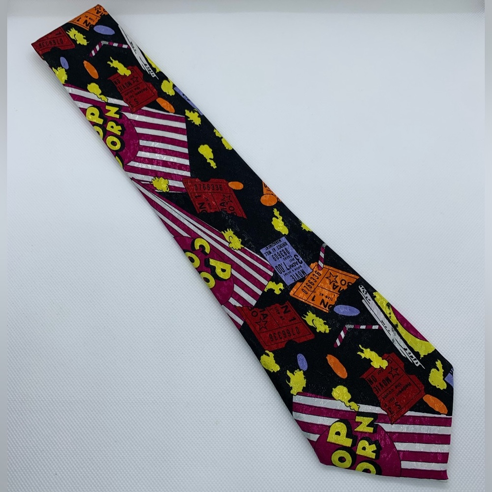 Flo Rence and K Inc Mens Neck Tie Movie Theatre Theme